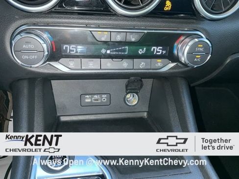 Used 2023 Nissan Sentra SV w/ All-Weather Package image 23