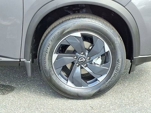 New 2026 Nissan Rogue SV image 7