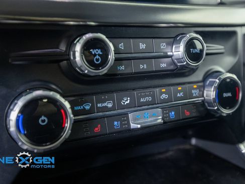 Used 2022 Ford F150 Lariat AWD/4WD image 24