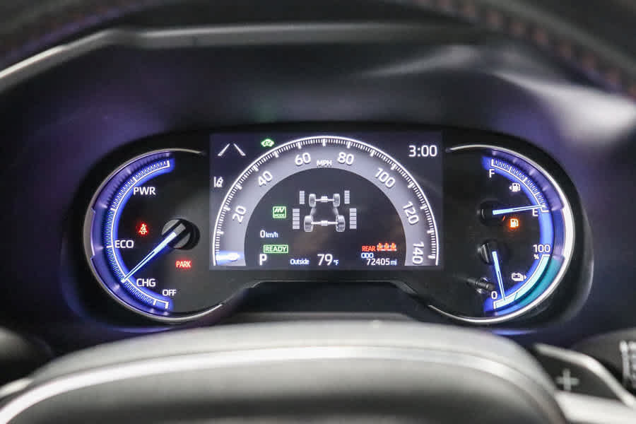 Used 2021 Toyota RAV4 XSE w/ Weather Package AWD/4WD image 25