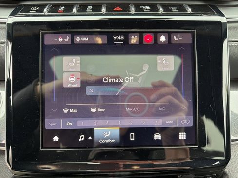 Used 2022 Jeep Grand Cherokee Altitude image 36