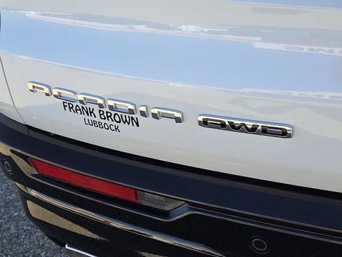 New 2026 GMC Acadia Denali Ultimate w/ LPO, Floor Liner Package image 7