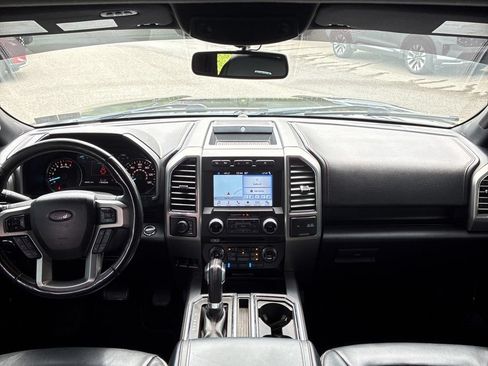 Used 2018 Ford F150 Platinum w/ Equipment Group 701A Luxury AWD/4WD image 8