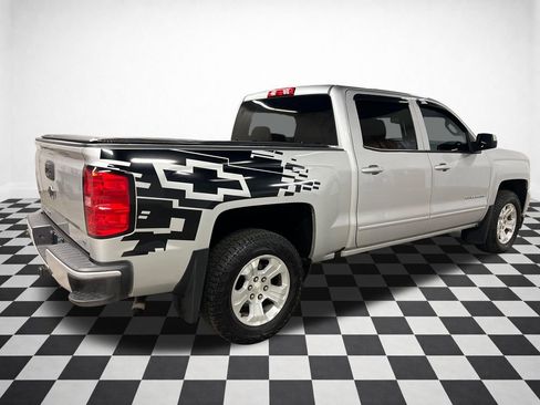 Certified 2018 Chevrolet Silverado 1500 LT w/ All Star Edition image 9