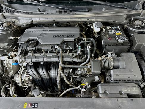 Used 2025 Kia K4 LXS image 31