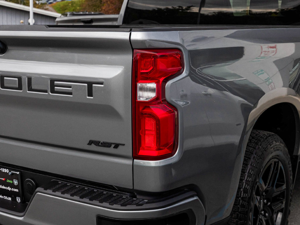 Used 2024 Chevrolet Silverado 1500 RST w/ Protection Package AWD/4WD image 37