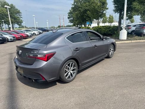 Used 2019 Acura ILX FWD image 11