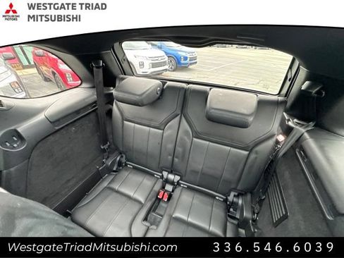Used 2019 Land Rover Discovery HSE AWD/4WD image 20