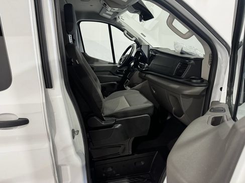Used 2024 Ford Transit 350 XLT RWD image 19
