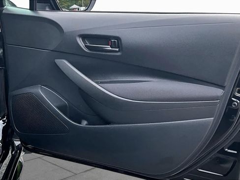 Used 2026 Toyota Corolla LE w/ LE Premium Package FWD image 21