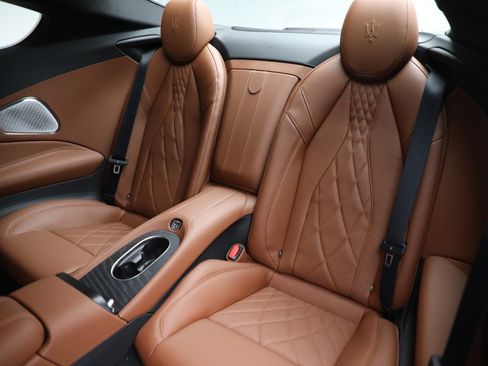 Certified 2024 Maserati GranTurismo Modena image 31