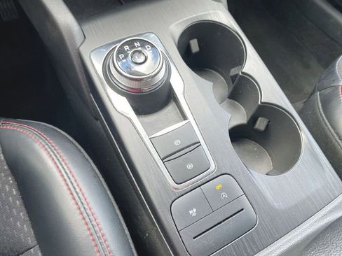 Used 2025 Ford Escape ST-Line FWD image 15