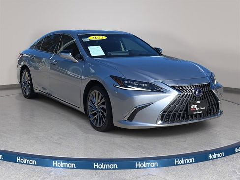 Used 2022 Lexus ES 300h Ultra Luxury image 1