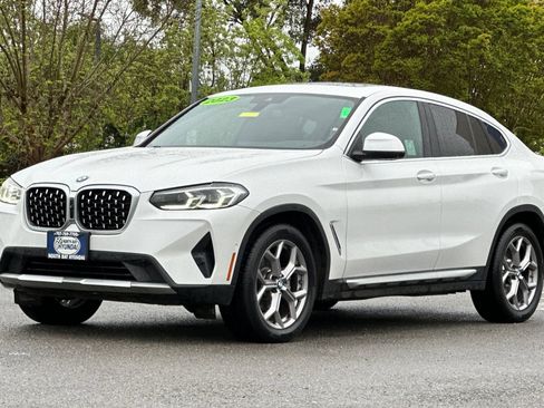Used 2023 BMW X4 xDrive30i AWD/4WD image 8
