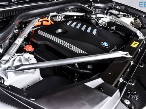 Used 2023 BMW X5 xDrive45e w/ Executive Package image 14