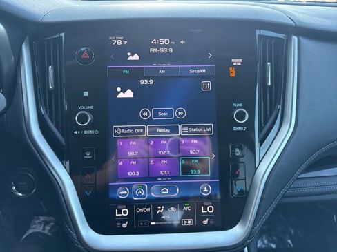 Used 2021 Subaru Outback Limited image 16