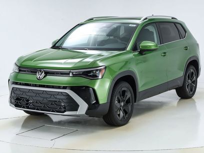 New 2025 Volkswagen Taos SE