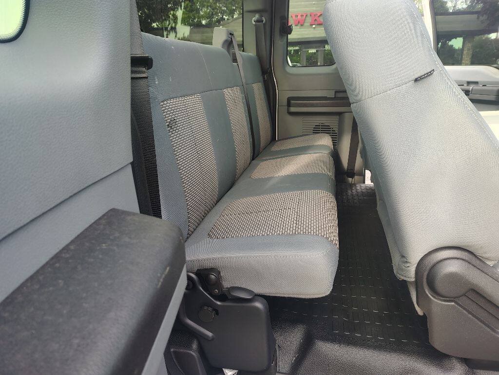 Used 2011 Ford F350 XL w/ PWR Equipment Group AWD/4WD image 16