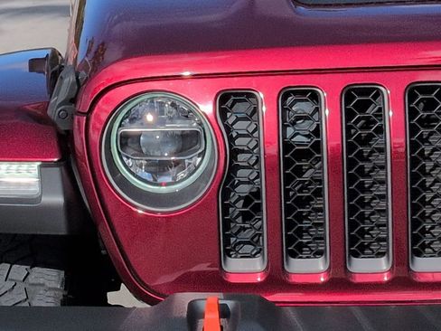 Certified 2022 Jeep Gladiator Mojave w/ LED Lighting Group image 10