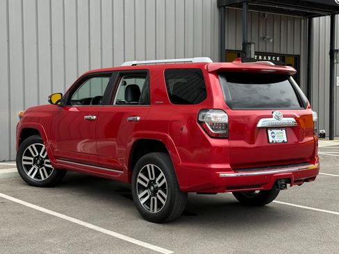 Used 2017 Toyota 4Runner Limited AWD/4WD image 7
