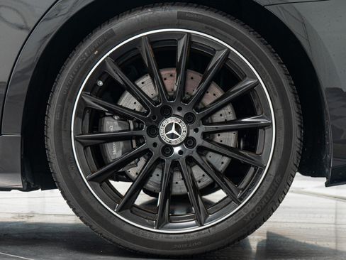 Used 2024 Mercedes-Benz S 580 4MATIC Sedan image 11