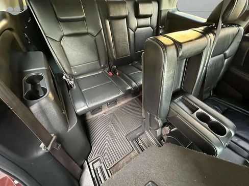 Used 2011 Honda Pilot Touring image 24