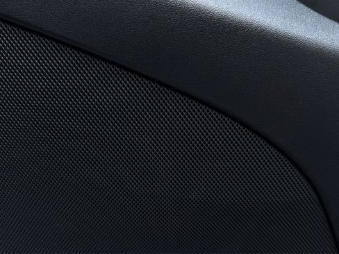 Used 2022 Tesla Model Y Performance image 29