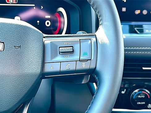 New 2026 Nissan Rogue Platinum w/ Platinum Premium Package image 18