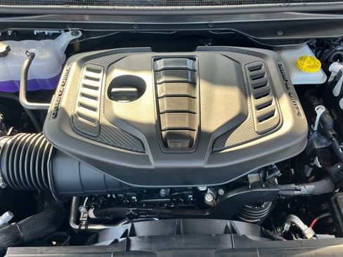 New 2025 Jeep Wagoneer L Series II image 28