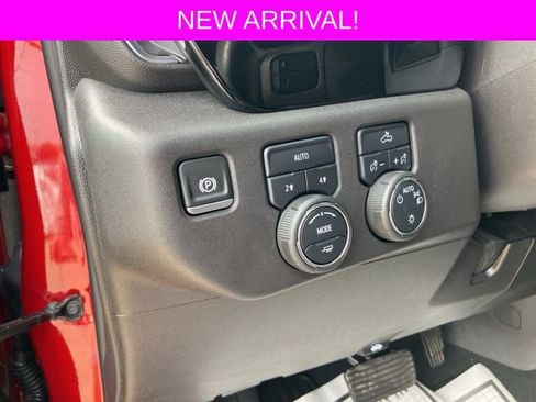 Used 2024 Chevrolet Silverado 1500 LT w/ Convenience Package II image 25