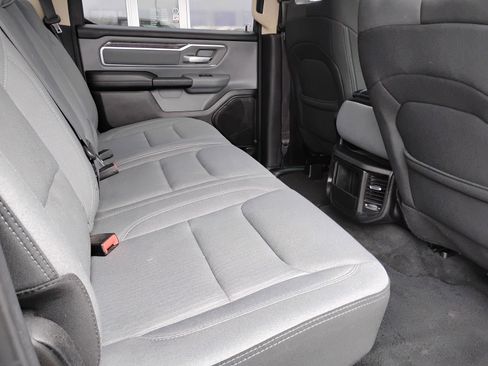 Used 2019 RAM 1500 Big Horn image 19