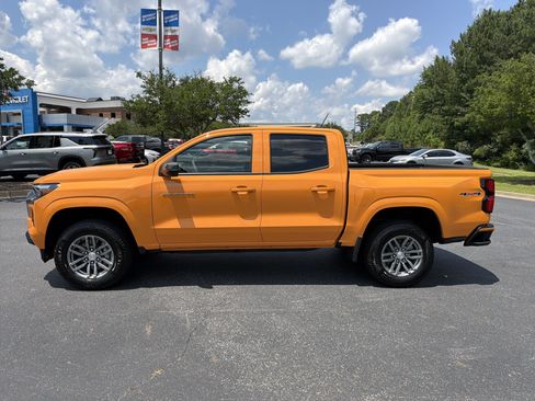 Used 2026 Chevrolet Colorado LT w/ LT Convenience Package AWD/4WD image 8