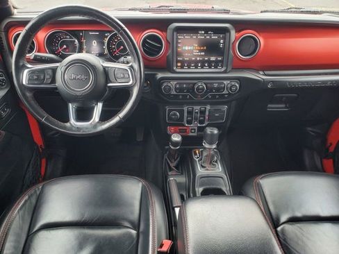 Used 2018 Jeep Wrangler Unlimited Rubicon w/ Dual Top Group image 30