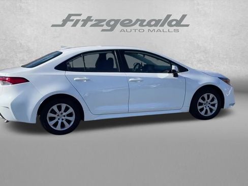 Used 2022 Toyota Corolla LE image 42