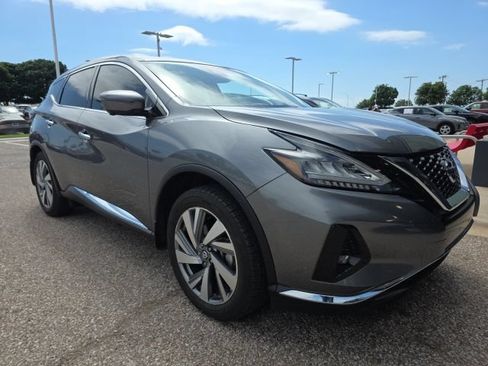 Used 2021 Nissan Murano SL w/ SL Moonroof Package FWD image 1