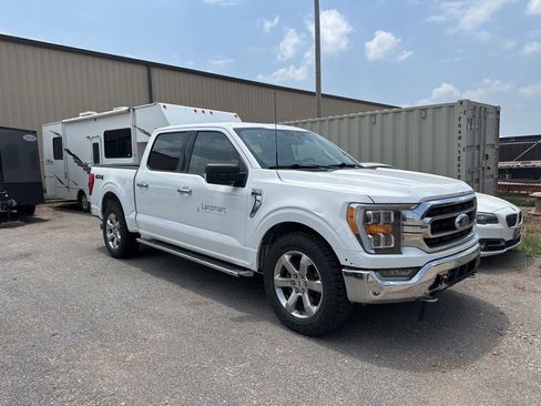 Used 2021 Ford F150 XLT w/ Equipment Group 302A High AWD/4WD image 3