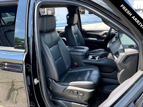 Used 2021 Chevrolet Suburban RST AWD/4WD image 28
