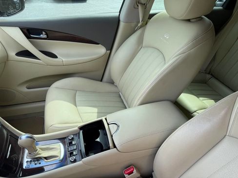 Used 2013 INFINITI EX37 Journey w/ Premium Pkg RWD image 6