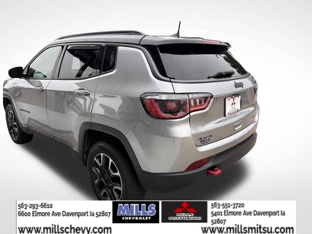 Used 2019 Jeep Compass Trailhawk AWD/4WD image 5