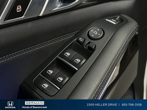 Used 2025 BMW X5 xDrive40i w/ Premium Package AWD/4WD image 18