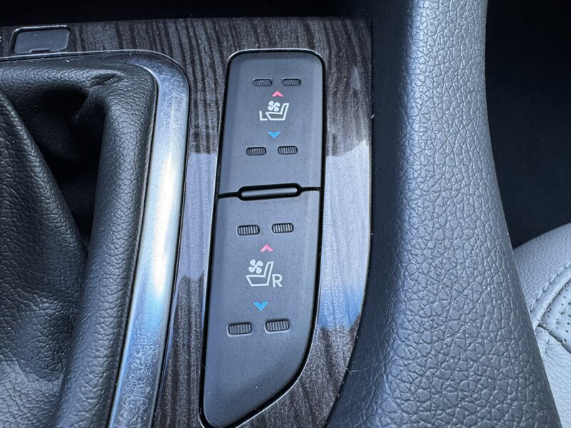 Used 2013 Kia Optima EX w/ Premium Pkg FWD image 24