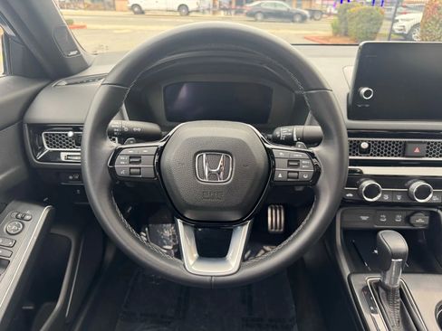 Used 2025 Honda Civic Sport Touring image 21