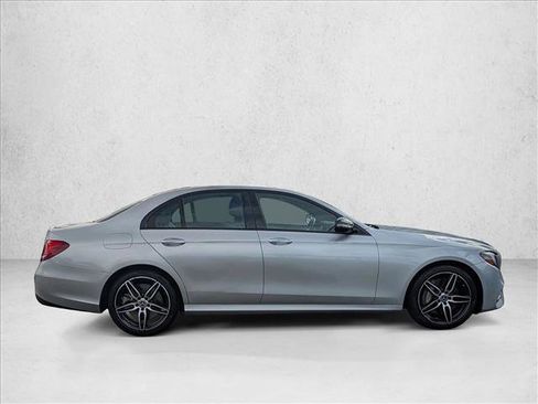 Certified 2020 Mercedes-Benz E 450 4MATIC Sedan image 4