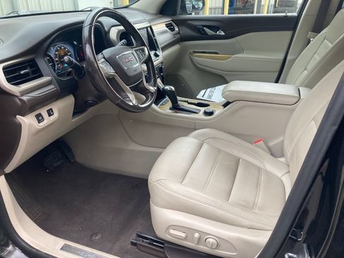 Used 2019 GMC Acadia Denali AWD/4WD image 12