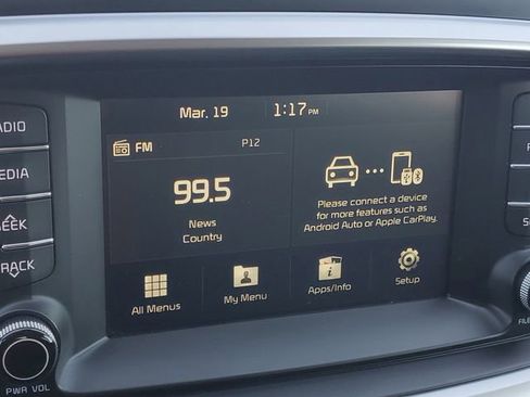 Used 2020 Kia Sorento S image 27