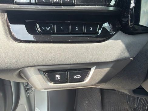 Used 2023 Lexus RX 350h w/ Accessory Package (P1) AWD/4WD image 7