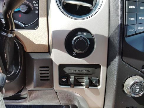 Used 2013 Ford F150 XLT w/ Luxury Equipment Group RWD image 20