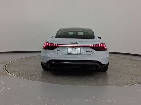 Used 2022 Audi RS e-tron GT w/ Carbon Performance Package image 10