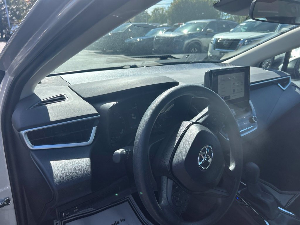 Used 2024 Toyota Corolla LE FWD image 12
