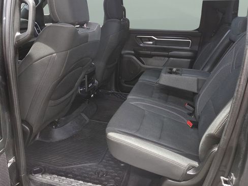 Used 2019 RAM 1500 Big Horn AWD/4WD image 18